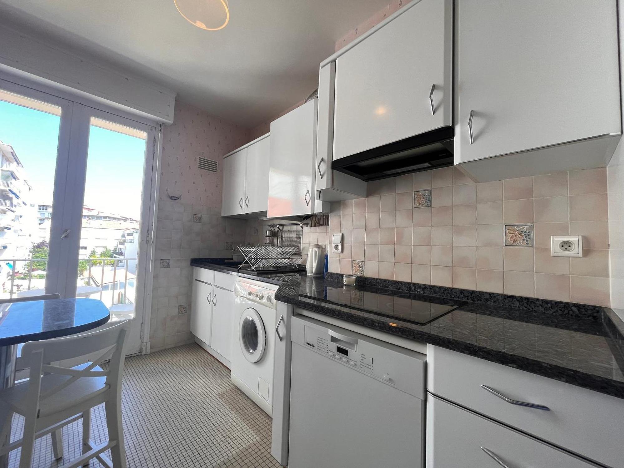 Appartement Lumineux, Proche Plage, Balcon, Parking, Wifi - Fr-1-239-962 Saint-Jean-de-Luz Zewnętrze zdjęcie